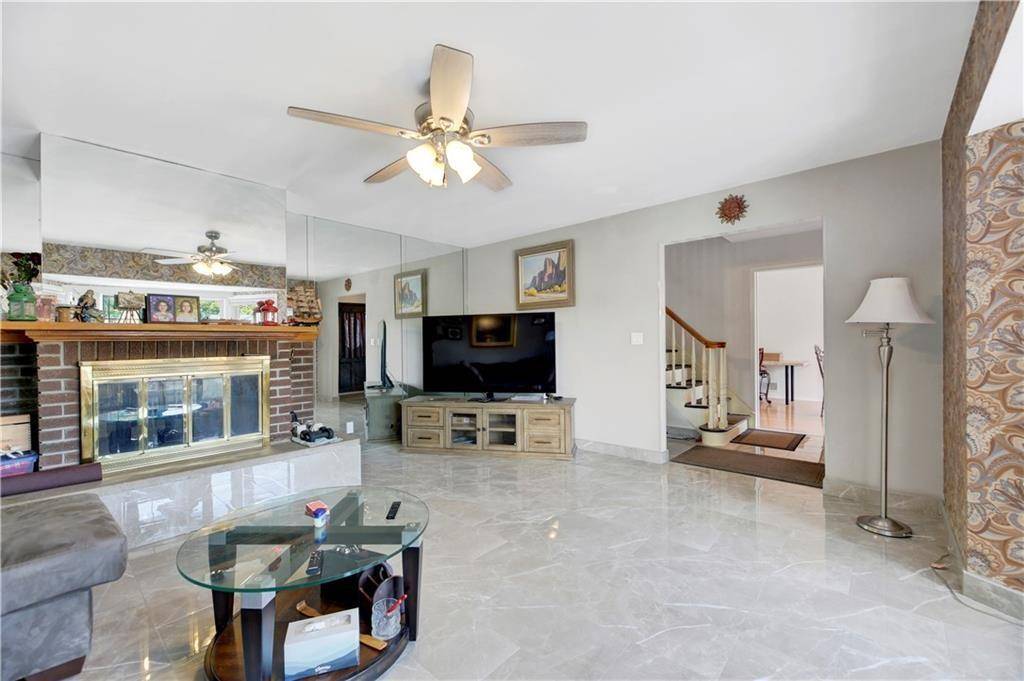 Staten  Island, NY 10305,30 Beverly RD