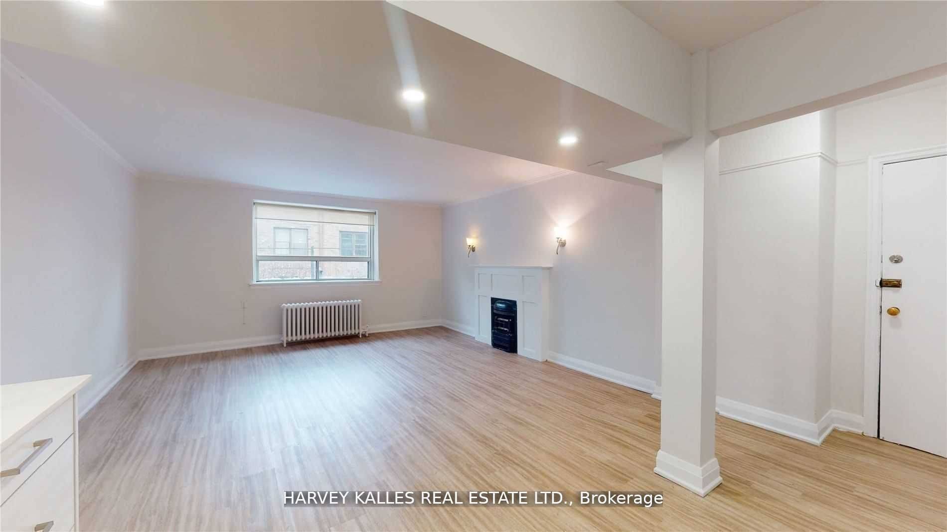 Toronto C03, ON M4V 1X4,320 Lonsdale RD #2