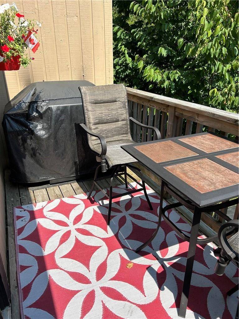 Collingwood, ON L9Y 5B4,185 Escarpment CRES #45