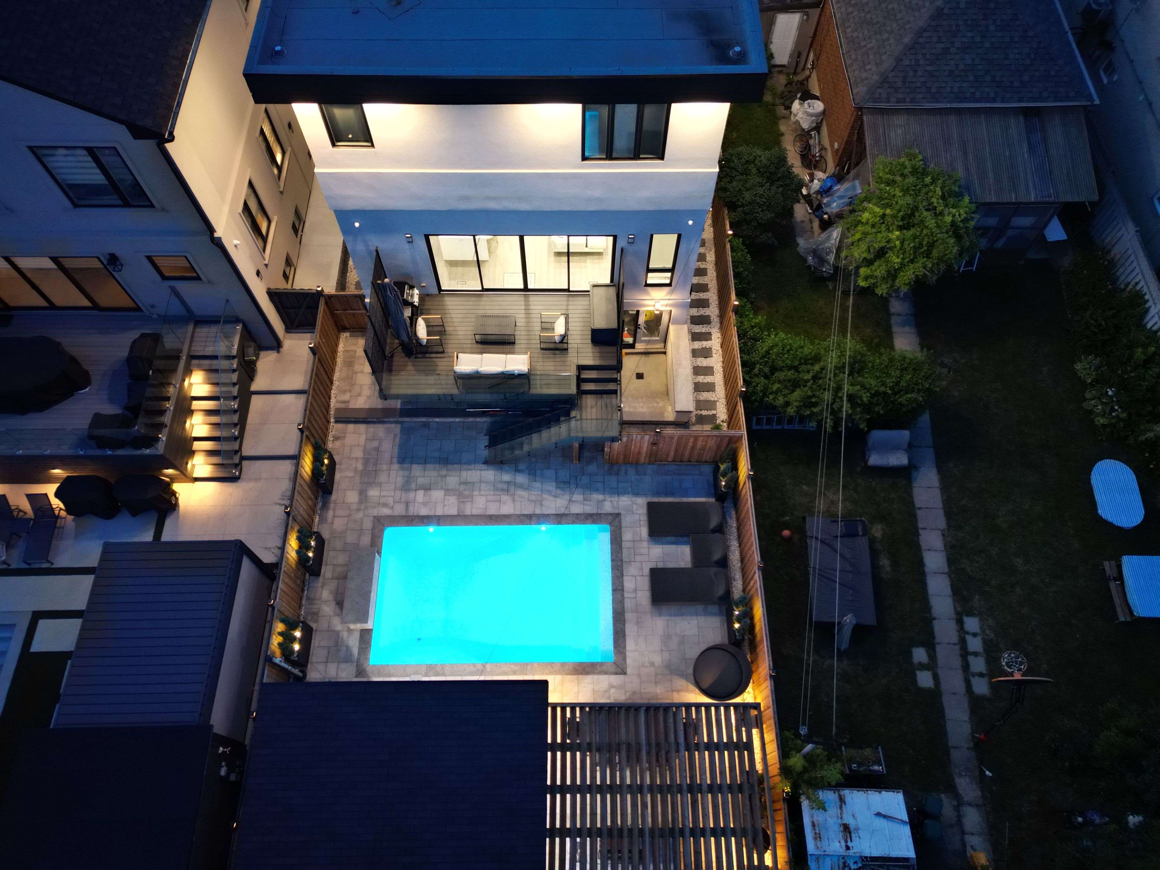 Toronto W04, ON M6B 1K6,485 ridelle AVE