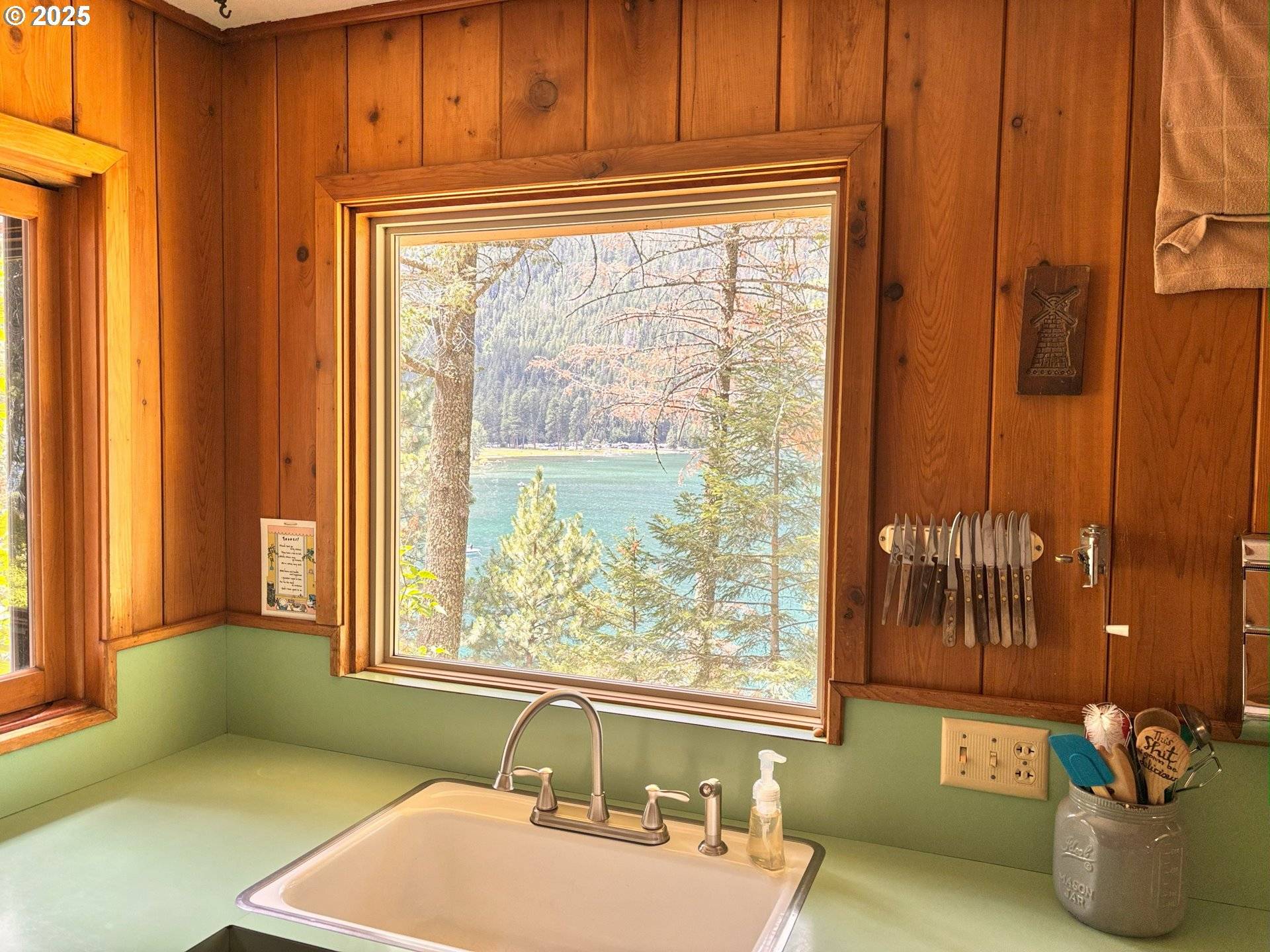 Joseph, OR 97846,60215 WALLOWA LAKE HWY