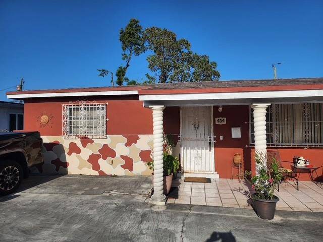 Hialeah, FL 33010,434 SE 9th Ct