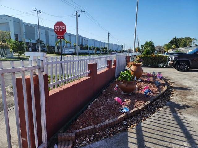 Hialeah, FL 33010,434 SE 9th Ct