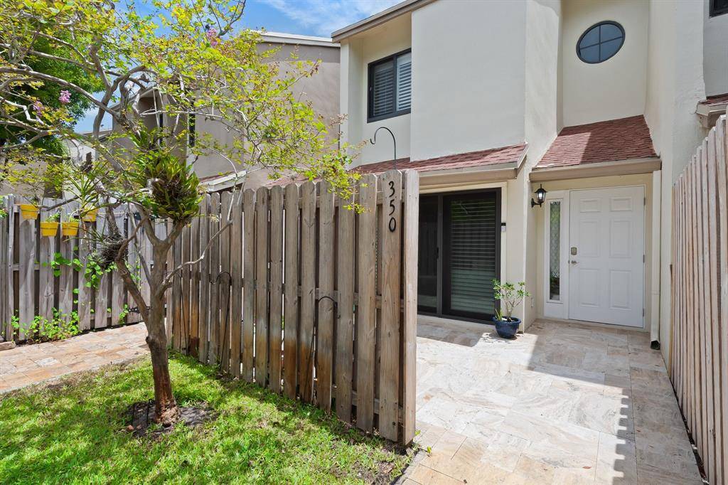 Fort Lauderdale, FL 33311,350 City View Dr
