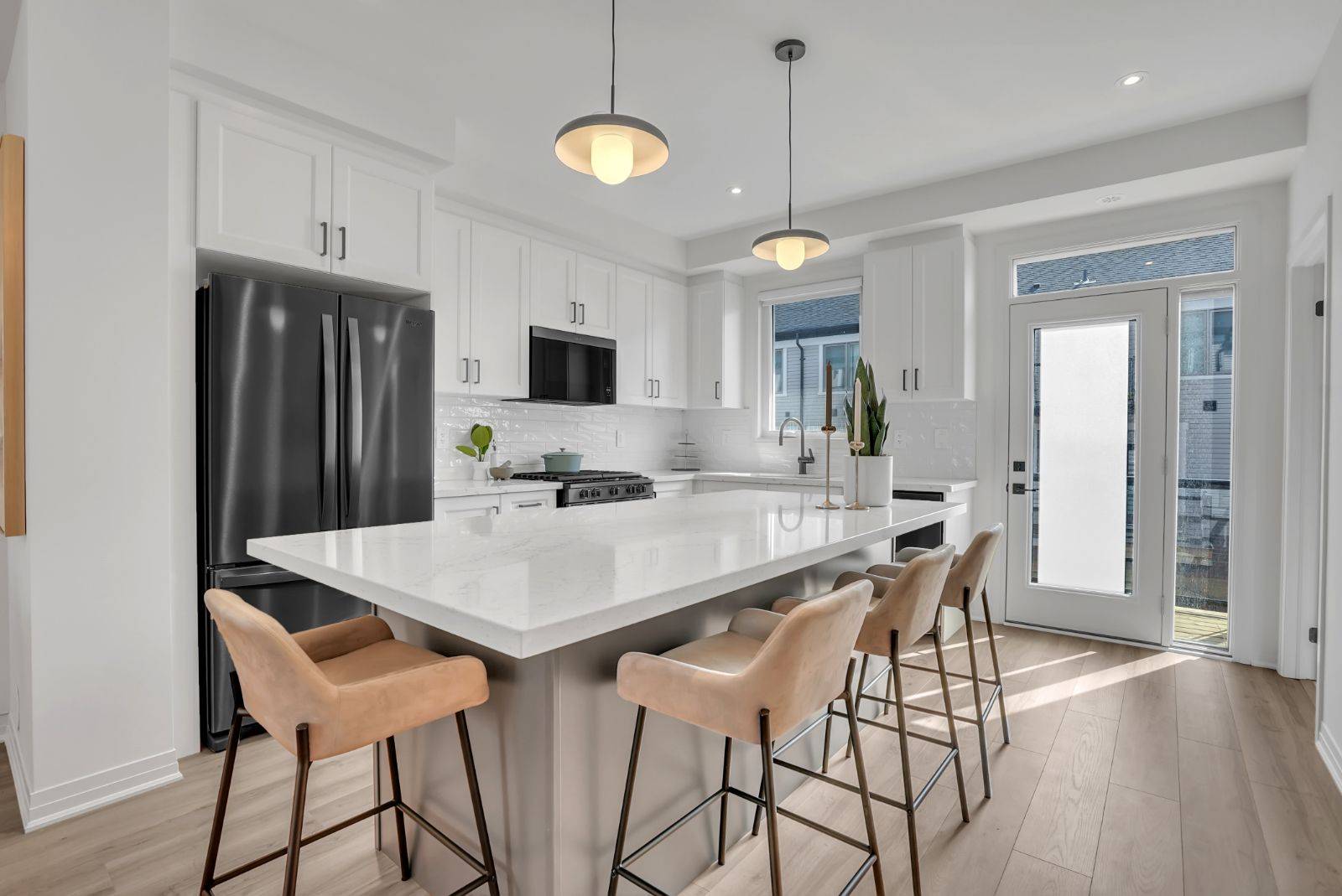 New Tecumseth, ON L0G 1W0,38 Brandon CRES