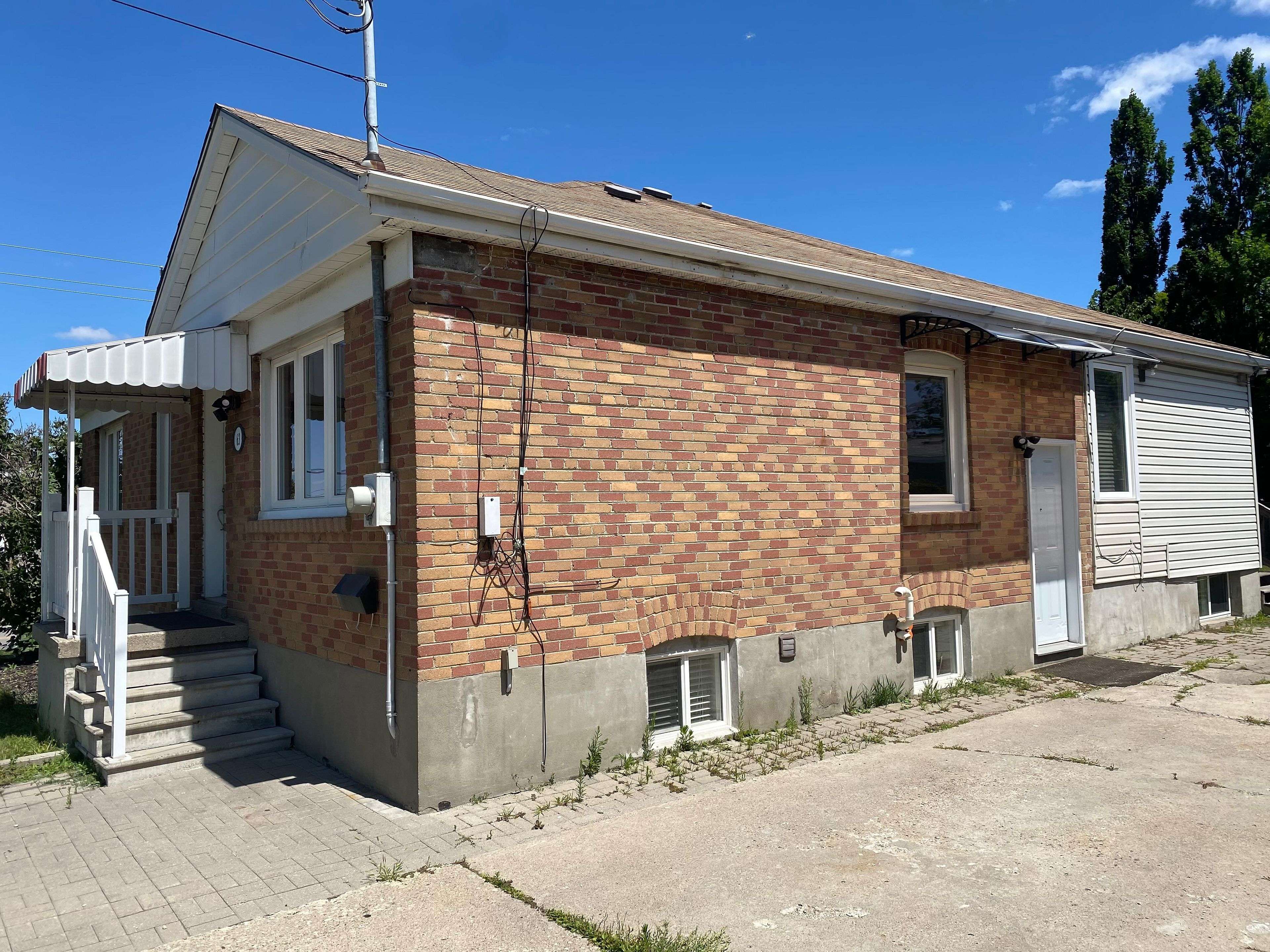 Toronto W04, ON M9N 3A3,63 Lockerbie AVE #Main Floor