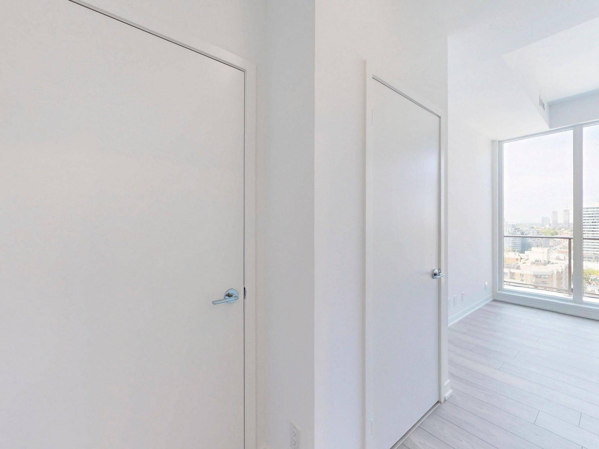 Toronto W01, ON M6K 0J2,285 Dufferin ST #1303