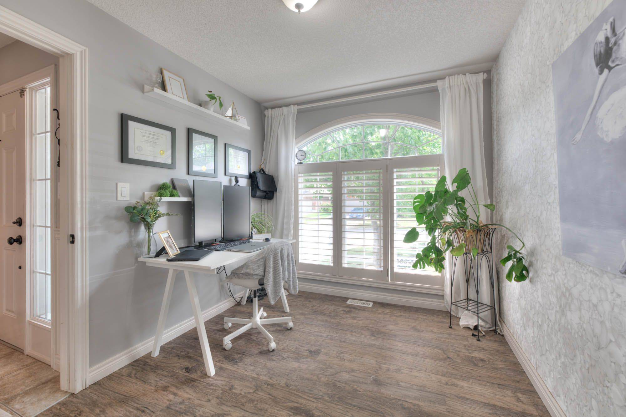 Woolwich, ON N3B 3N8,206 Brookmead ST