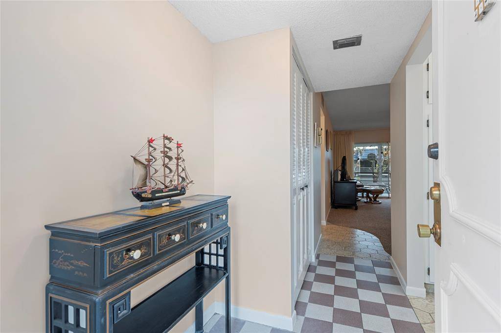 Margate, FL 33063,3150 Holiday Springs Blvd #308