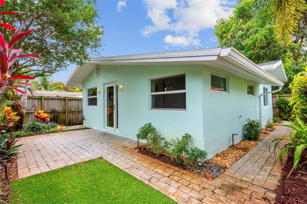 Fort Lauderdale, FL 33304,1432 NE 1st Ave #B