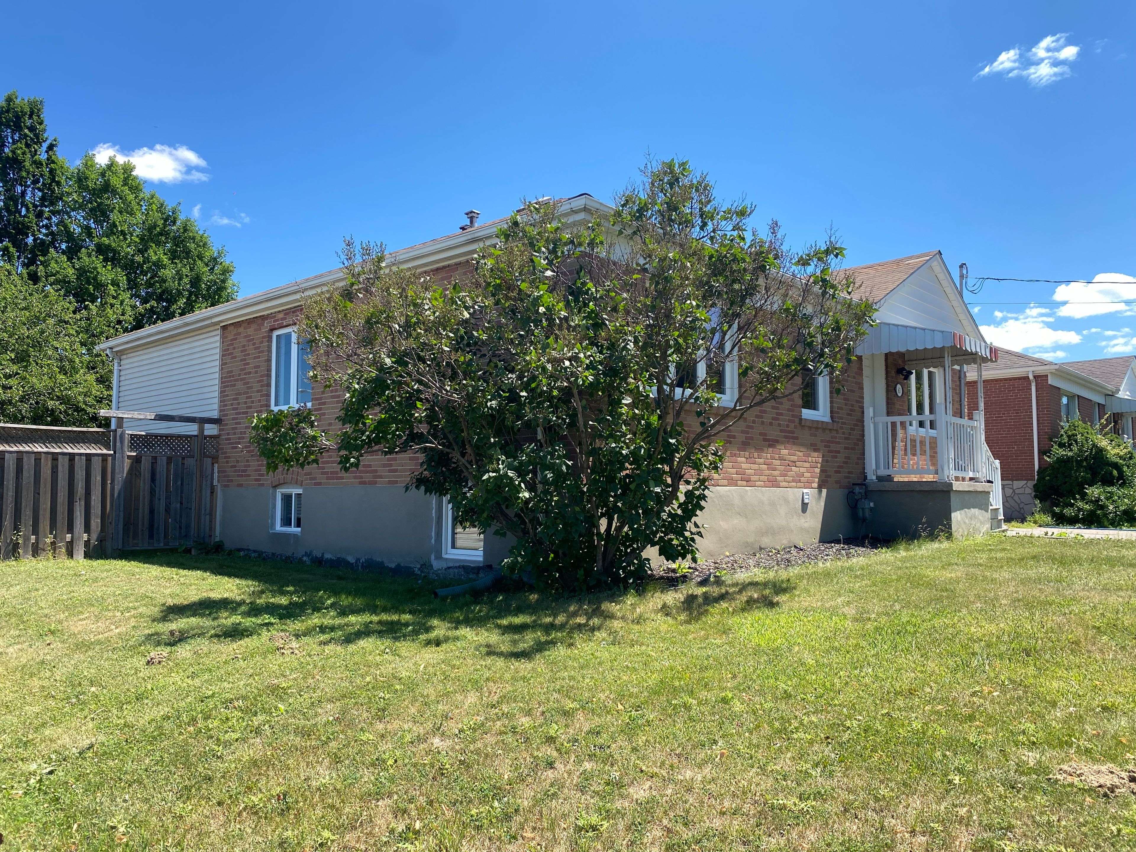 Toronto W04, ON M9N 3A3,63 Lockerbie AVE #Lower Floor