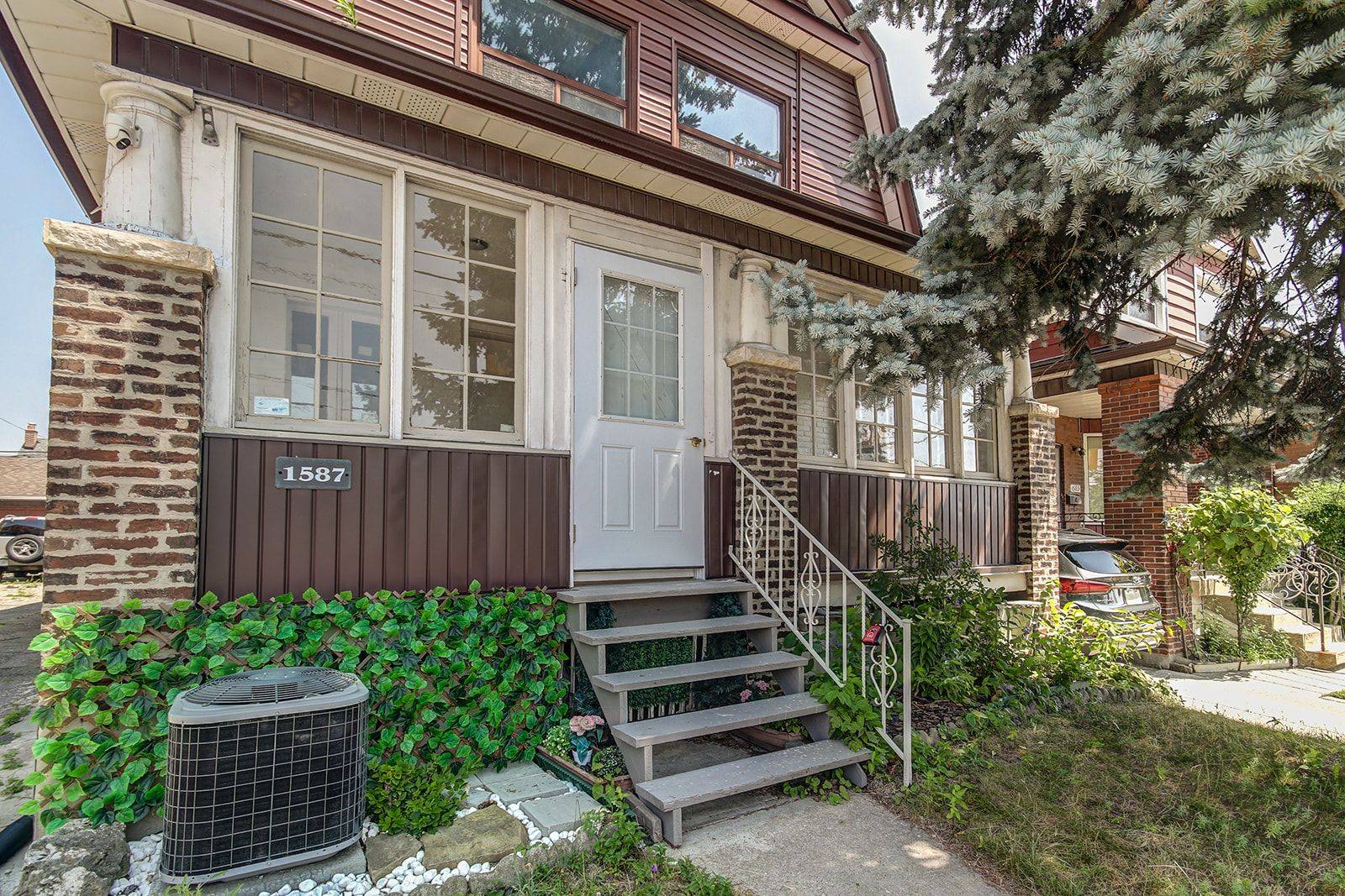 Toronto W03, ON M6H 3L5,1587 Dufferin ST