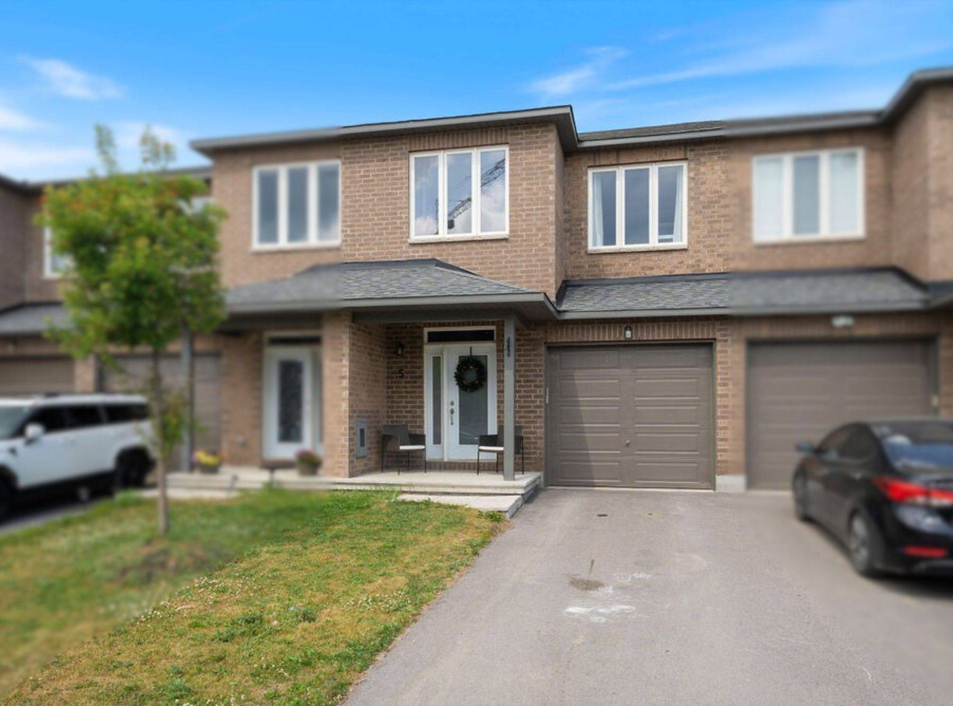 Carleton Place, ON K7C 1A8,5 MCPHAIL RD