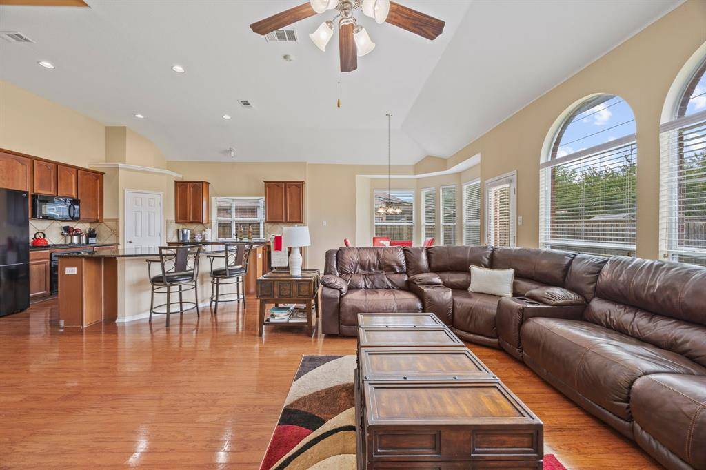 Murphy, TX 75094,1192 Oak Hill Lane