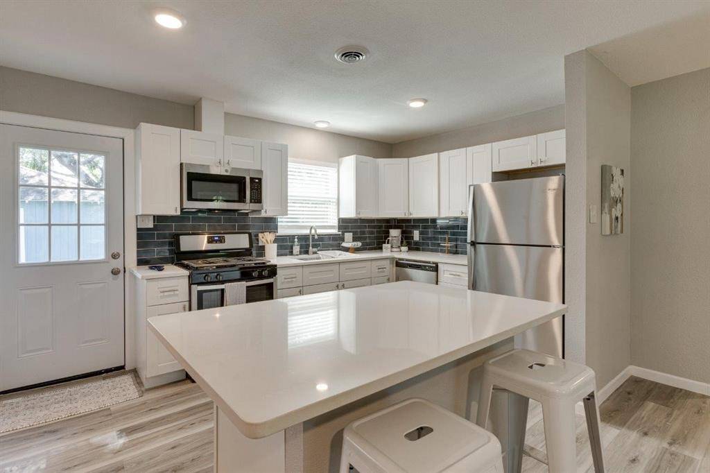Carrollton, TX 75006,1608 Cottonwood Road