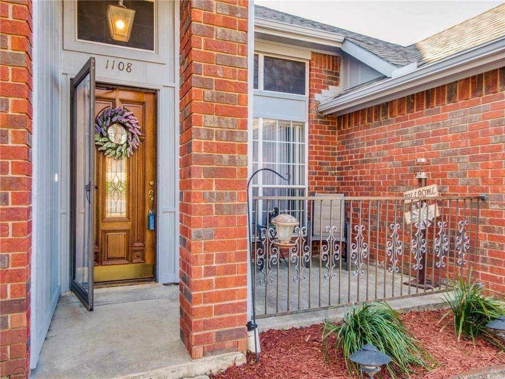 Carrollton, TX 75010,1108 Holly Drive