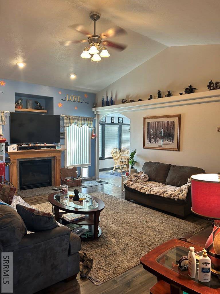Pocatello, ID 83202,4714 Declaration Drive