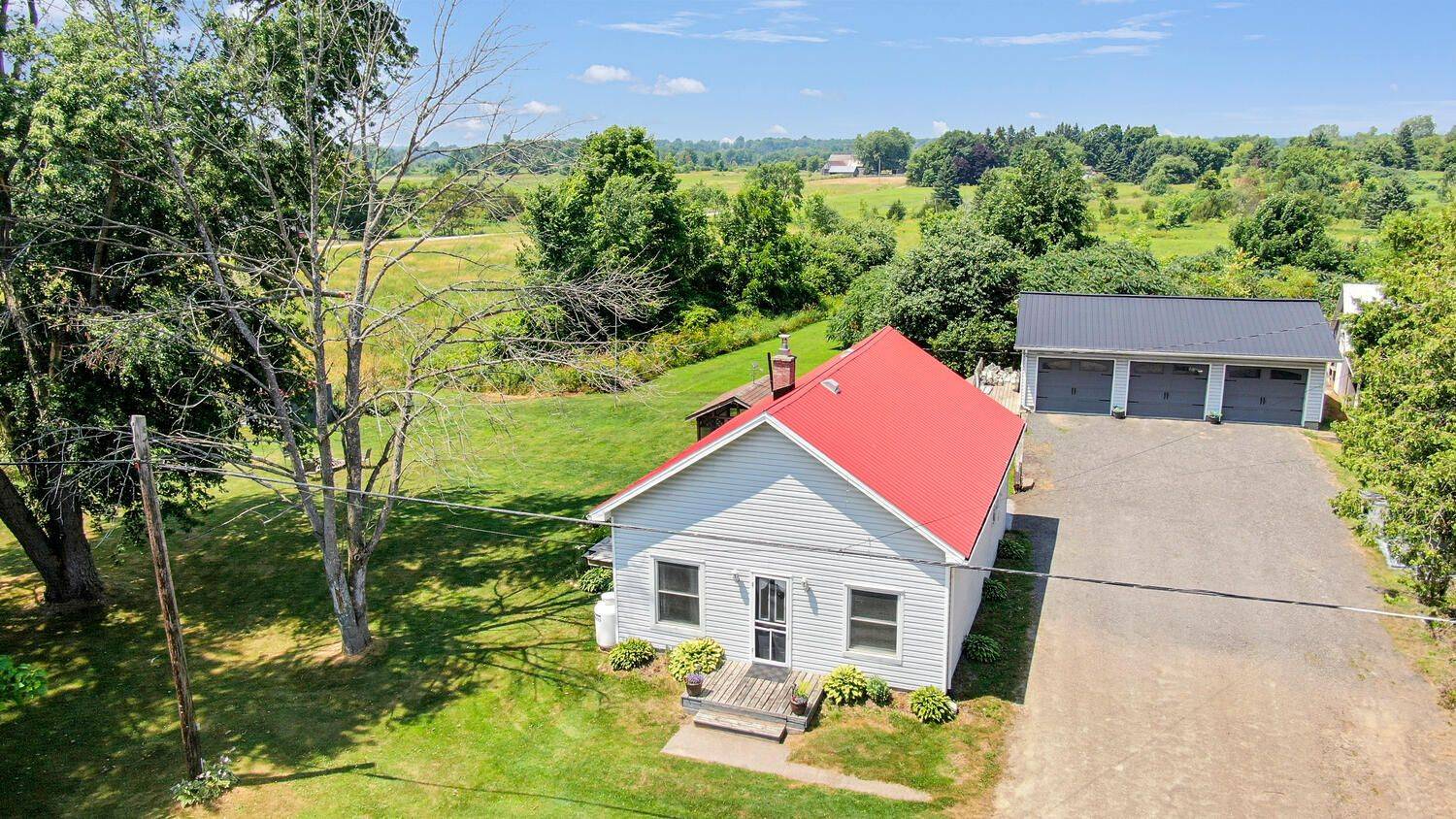 Front Of Yonge, ON K0E 1R0,1444 County Rd. 2 RD