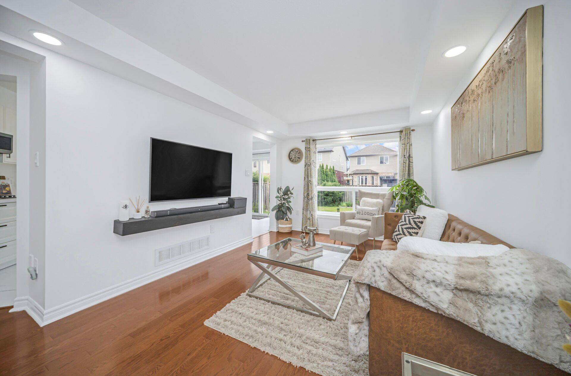 Guelph, ON N1L 0C4,80 Wilkie CRES