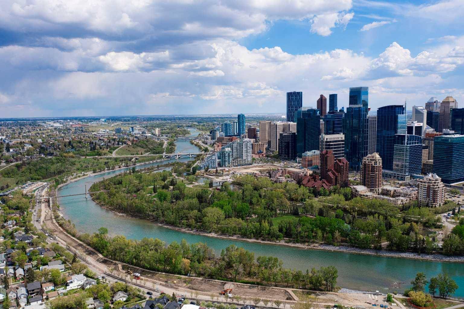 110 7 ST SW #1201, Calgary, AB T2P 5M9