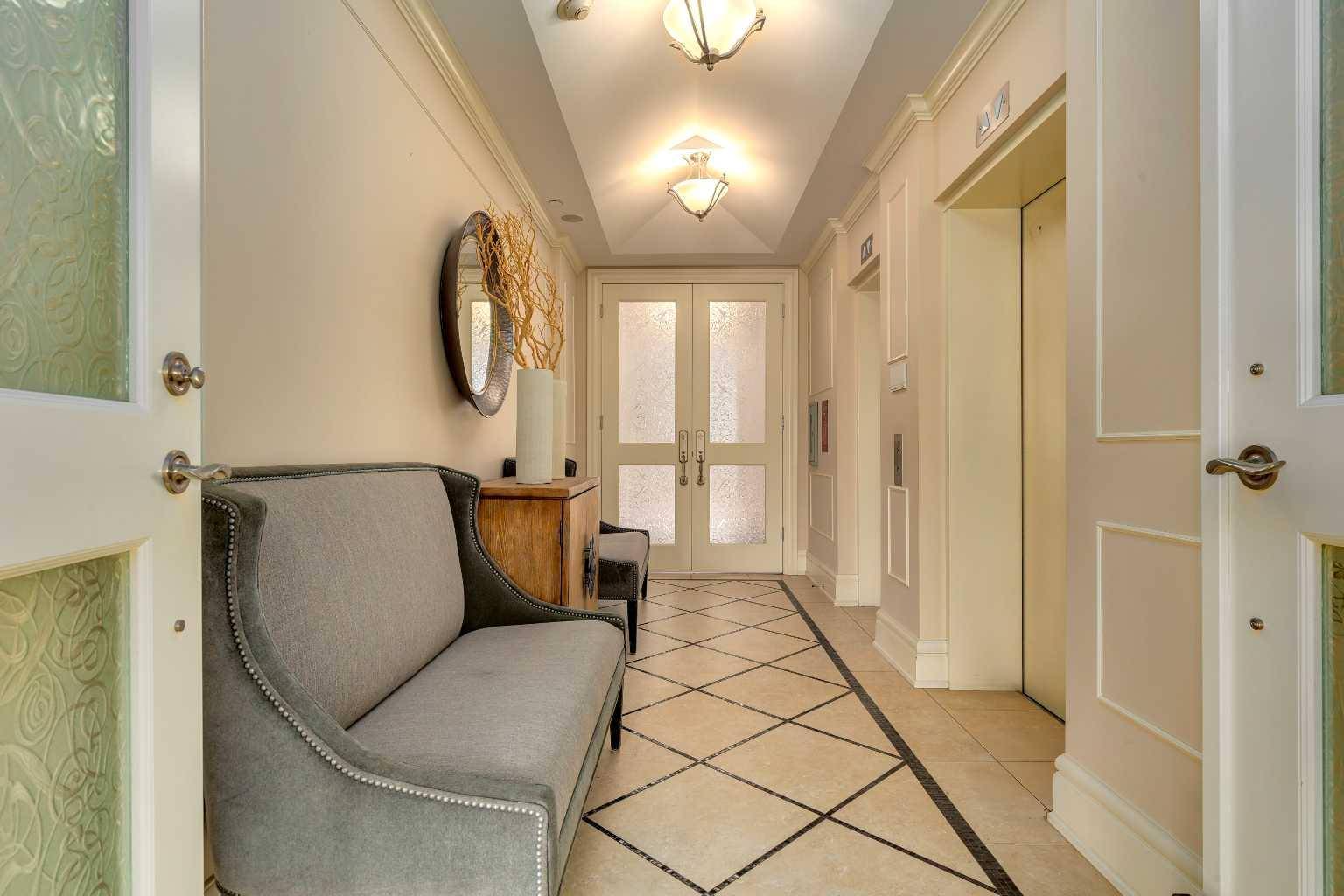 110 7 ST SW #1201, Calgary, AB T2P 5M9