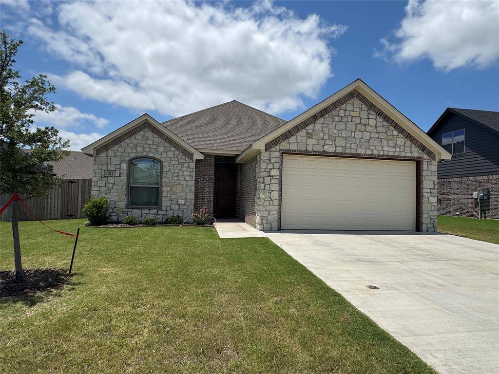 Tolar, TX 76476,1317 Oleander Drive