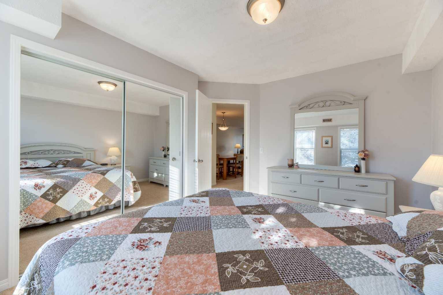 Strathmore, AB T1P 1W3,103 Strathaven DR #224