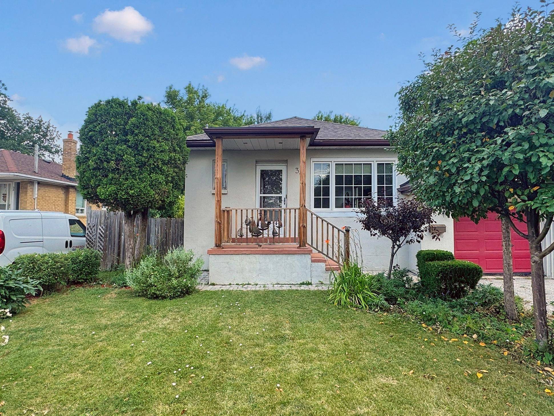 Brampton, ON L6X 1Y1,34 Mcmurchy AVE N
