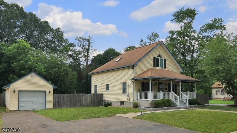 South Plainfield Boro, NJ 07080,1502 Chestnut St