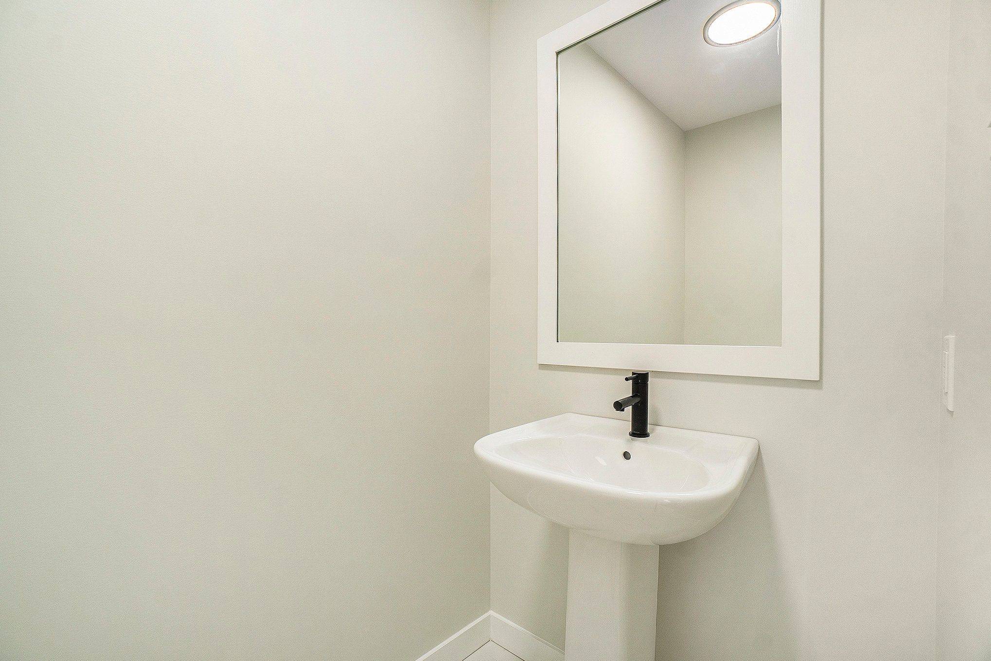 North Stormont, ON K0C 1W0,73 VILLENEUVE ST