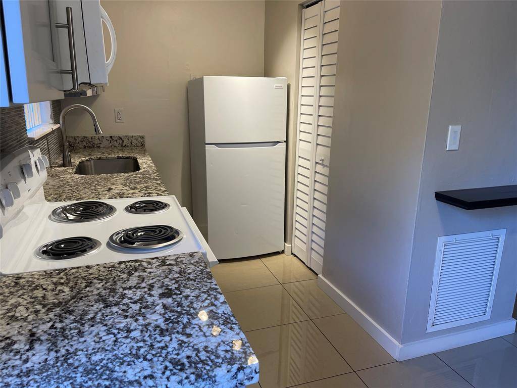 Fort Lauderdale, FL 33312,115 SW 19th Ave