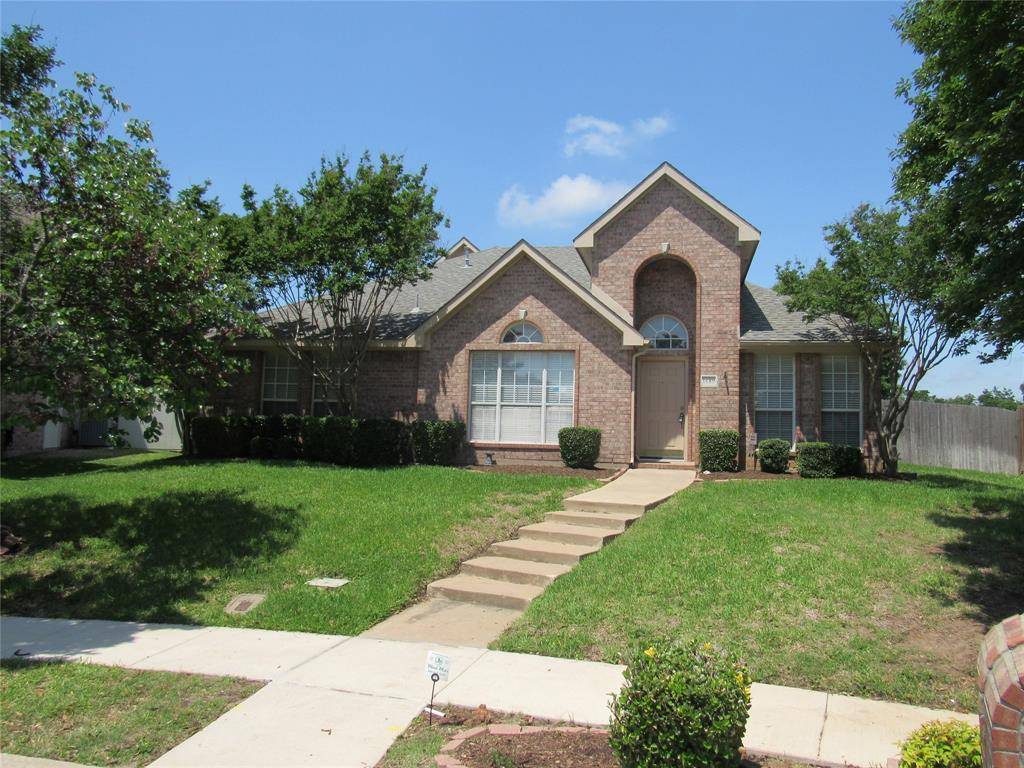 Lewisville, TX 75077,1689 SPARROW Court