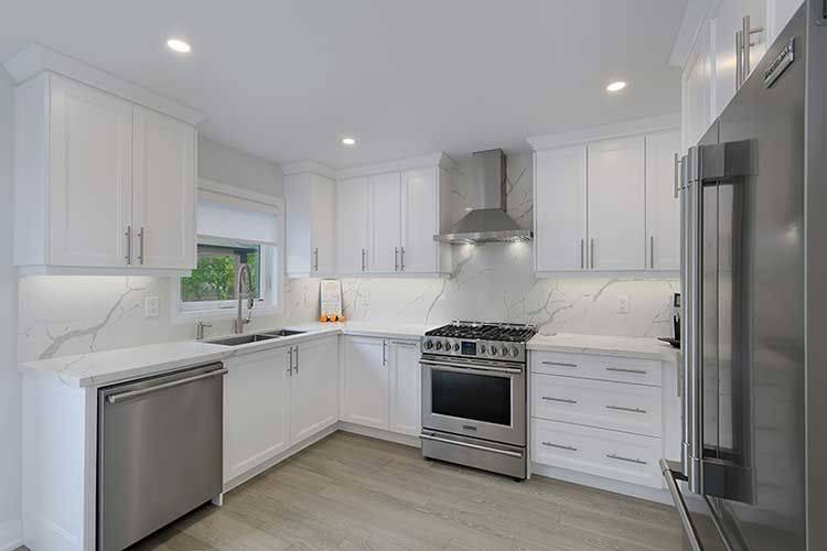 Newmarket, ON L3X 1C8,413 Mathews CT
