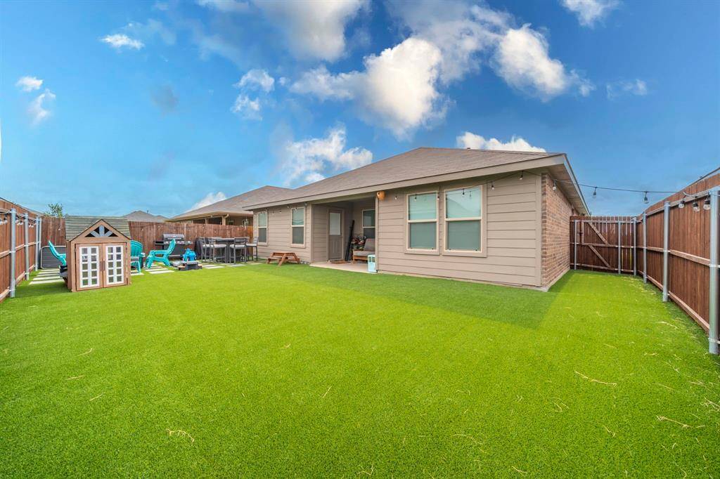 Justin, TX 76247,756 Loomis Trail