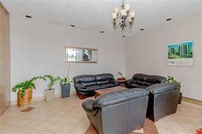 Toronto E07, ON M1S 3H3,4101 Sheppard AVE E #1907