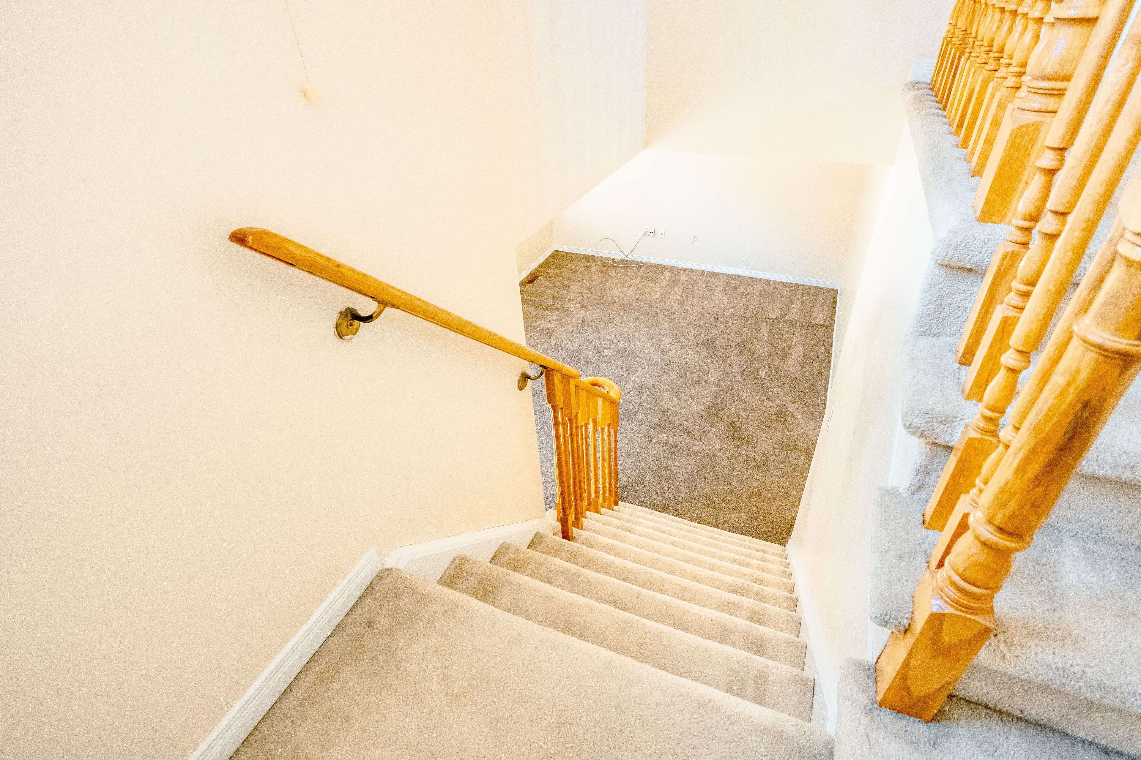 Newmarket, ON L3X 2R3,384 Flagstone WAY