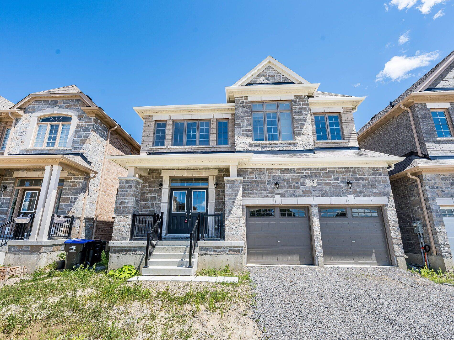 New Tecumseth, ON L0G 1A0,65 Brethet HTS