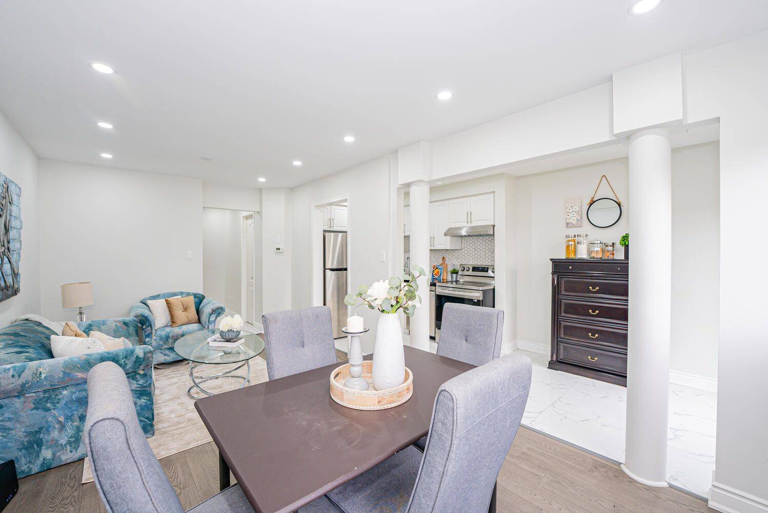 Brampton, ON L6X 4K2,92 Cedarwood CRES