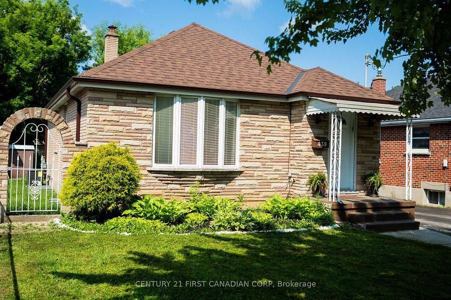 London East, ON N5W 1G5,439 Hale ST E