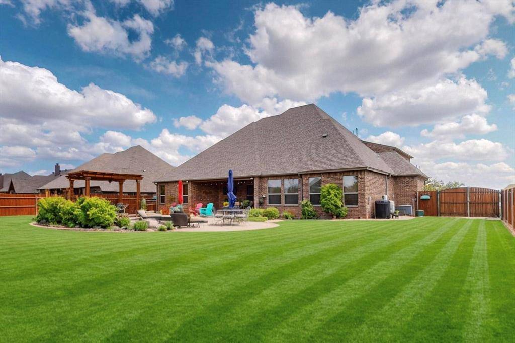 Fort Worth, TX 76052,1240 Whisper Willows Drive