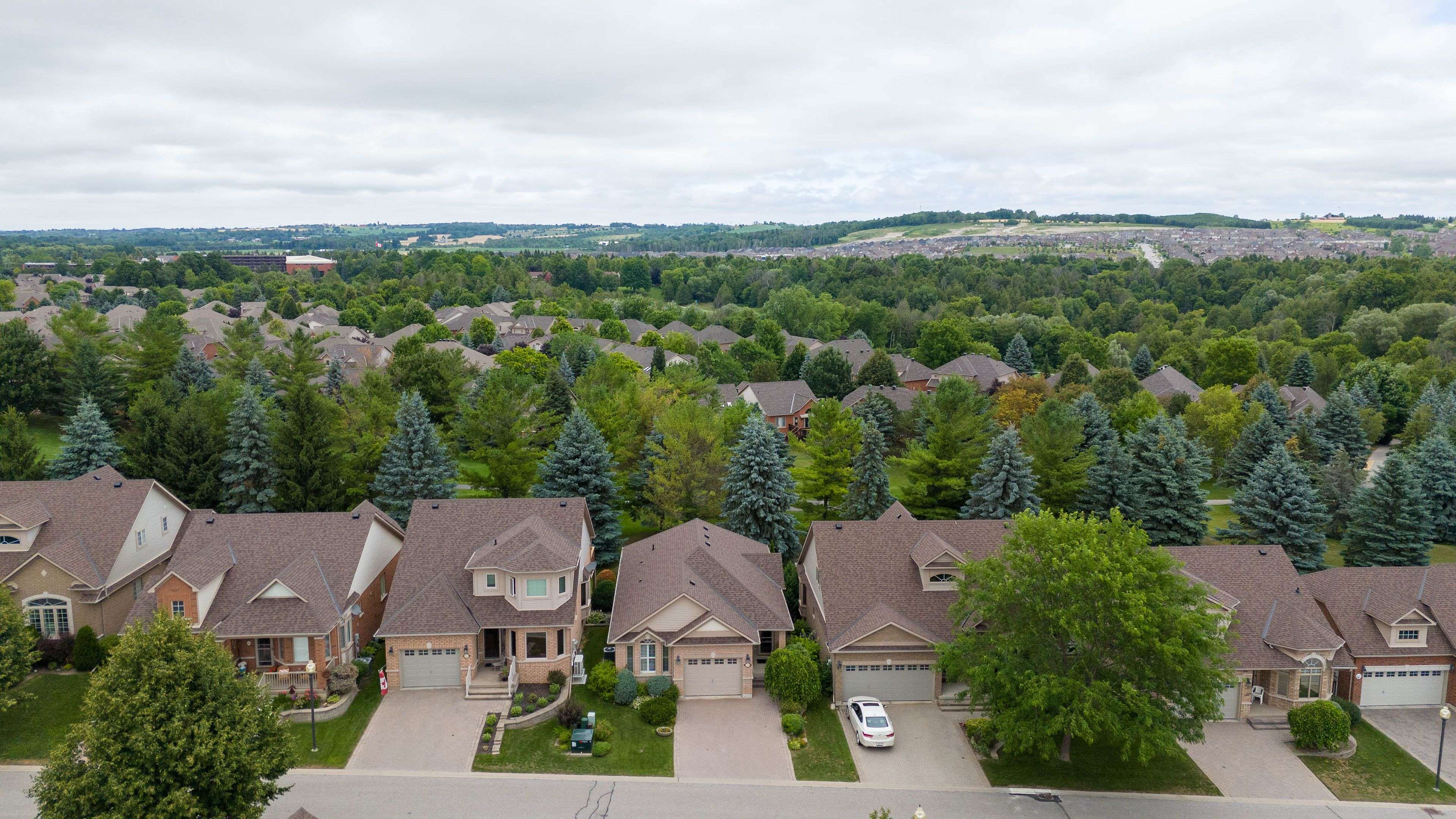 New Tecumseth, ON L9R 2G9,113 Sunset BLVD #31