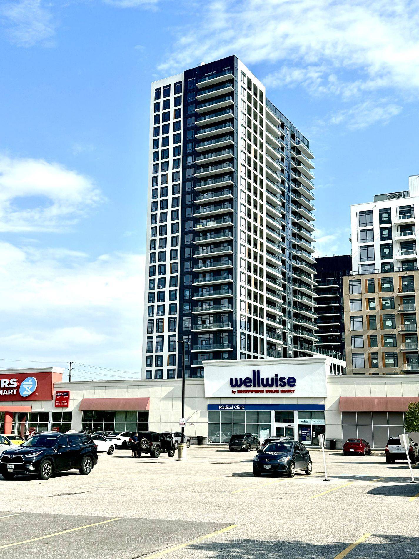 Vaughan, ON L4J 0L4,7950 Bathurst ST #B-2102