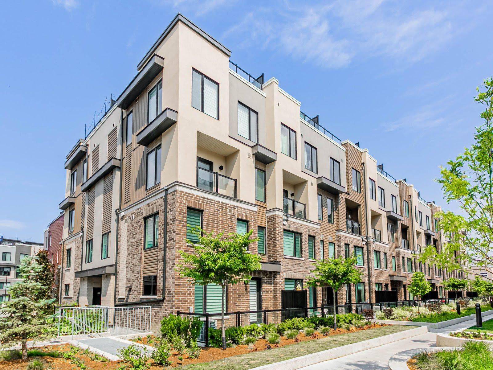 Mississauga, ON L5L 0C1,3550 Colonial DR #24
