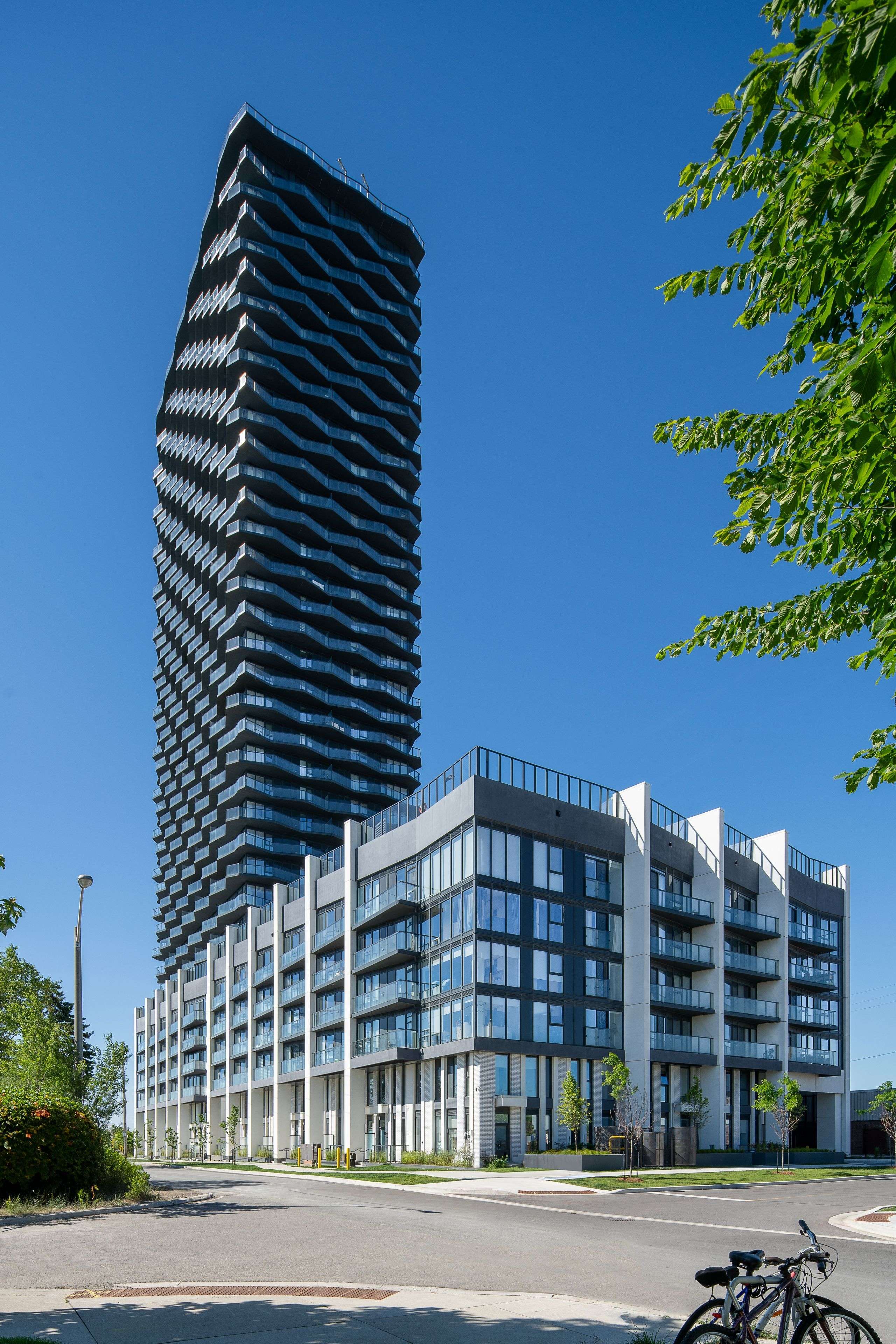 Toronto W08, ON M8Z 0G5,36 Zorra ST #3506