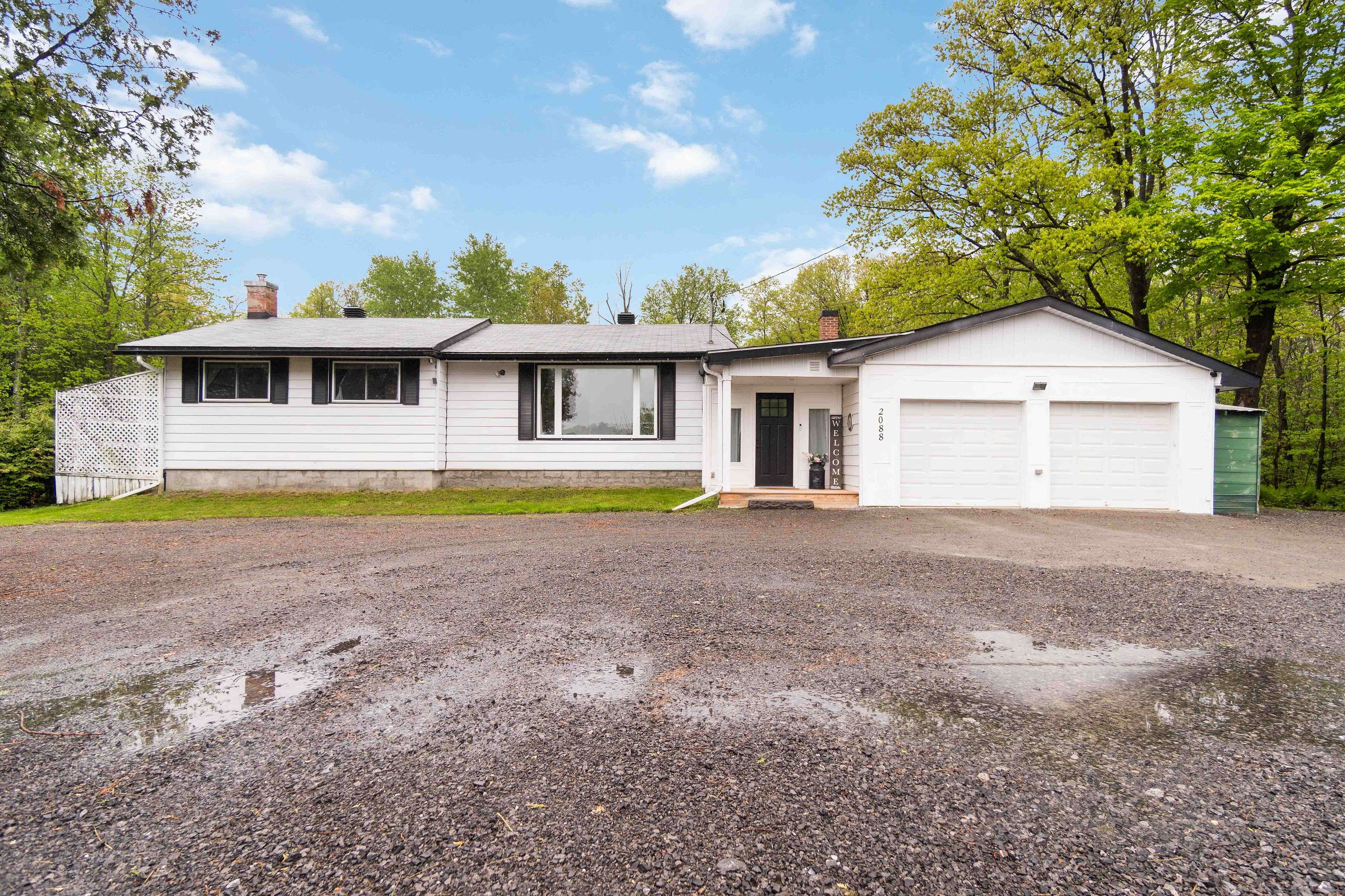 Mcnab/braeside, ON K7V 3Z4,2088 BURNSTOWN RD