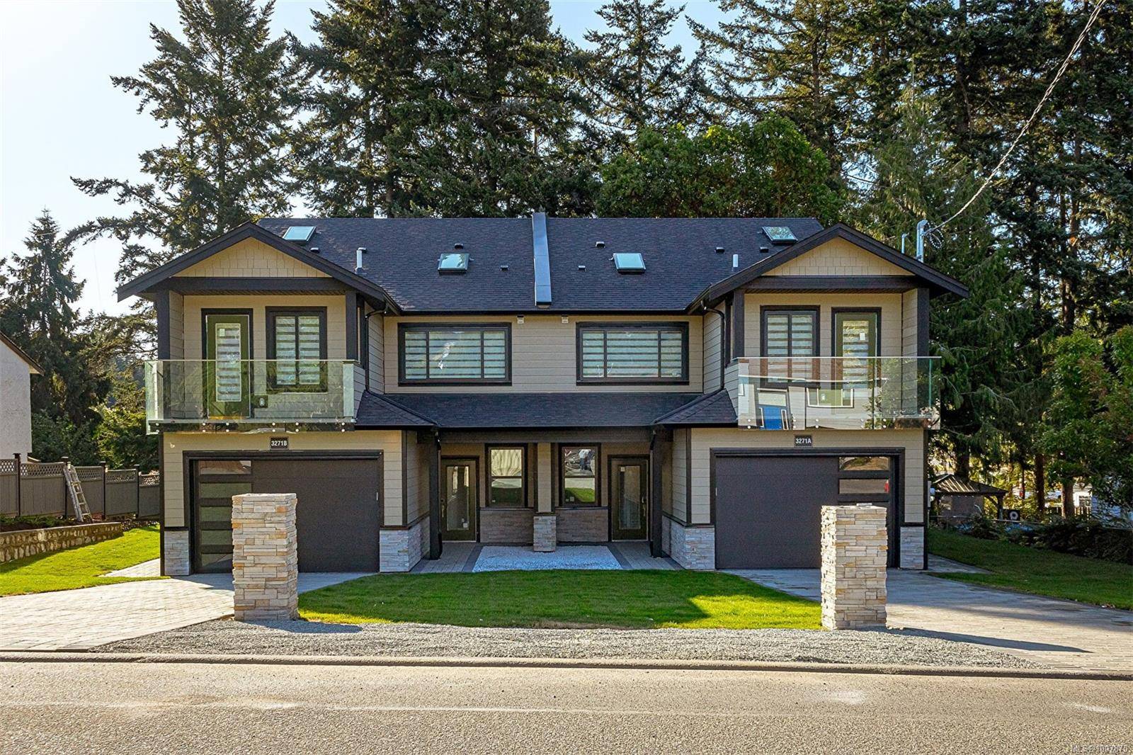 Colwood, BC V9C 2S8,3271 B Galloway Rd