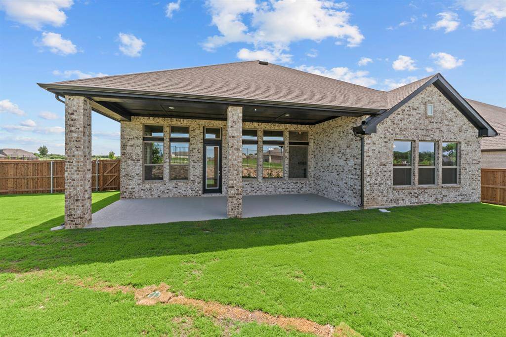 Midlothian, TX 76065,209 Vineyard Lane