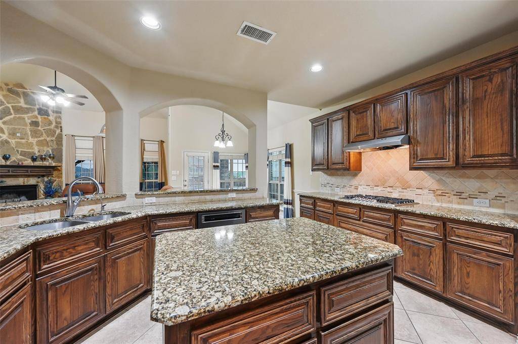 Fort Worth, TX 76179,6132 Falls Lake Road