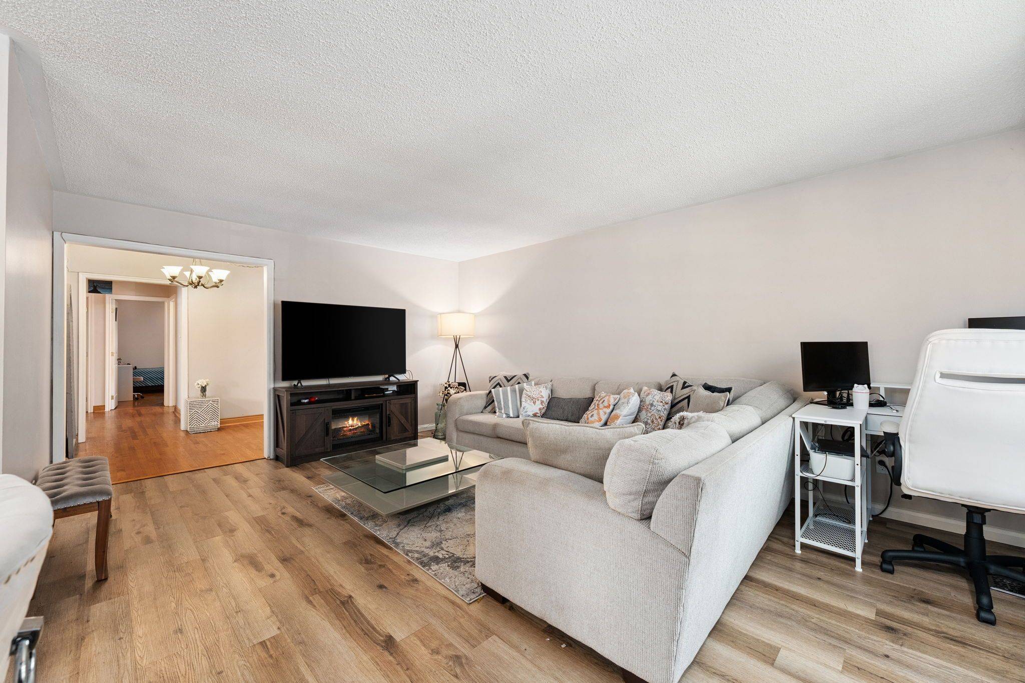 Markham, ON L3P 2P4,60 Pringle AVE
