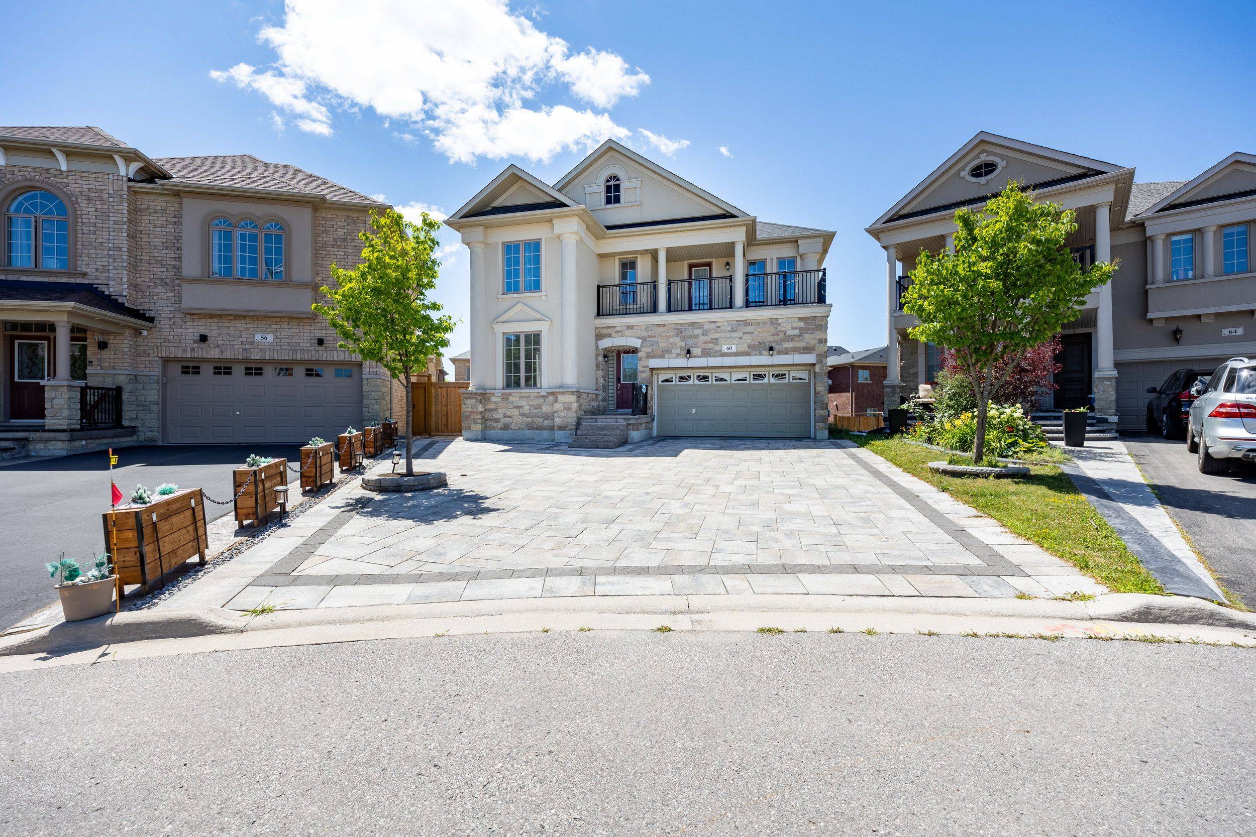 Vaughan, ON L4H 4G5,60 Caria CT #Main